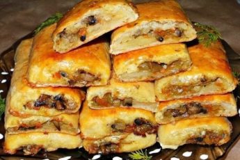 Картофельные рулетики с грибами Нежные и в то же время сытные рулетики из картофельного теста с грибной начинкой. Очень вкусно! 1 Картофельные рулетики с грибами Нежные и в то же время сытные рулетики из картофельного теста с грибной начинкой. Очень вкусно!