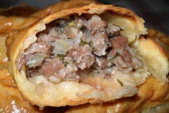 Караимские пирожки с мясом