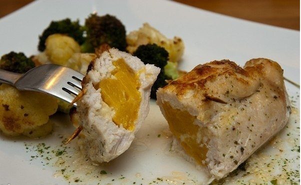 Этот рецепт фаршированных куриных грудок покорил меня! Секрет в необычной начинке... 6 nifs2yzgnrg