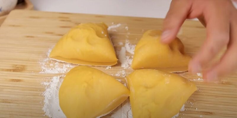 Это так вкусно, ? что я готовлю его минимум 3 раза в неделю! Домашняя лазанья на ужин! На тарелке ничего не останется! Делюсь вкусным рецептом