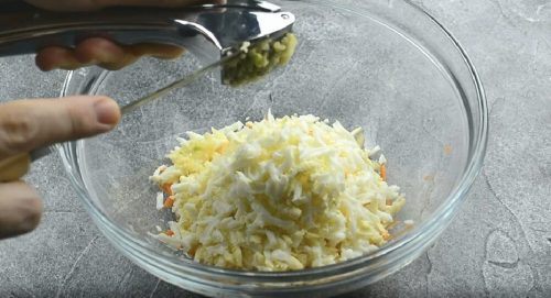 У вас есть две морковки? Быстрый вкусный салатик, который актуален в наше непростое время?