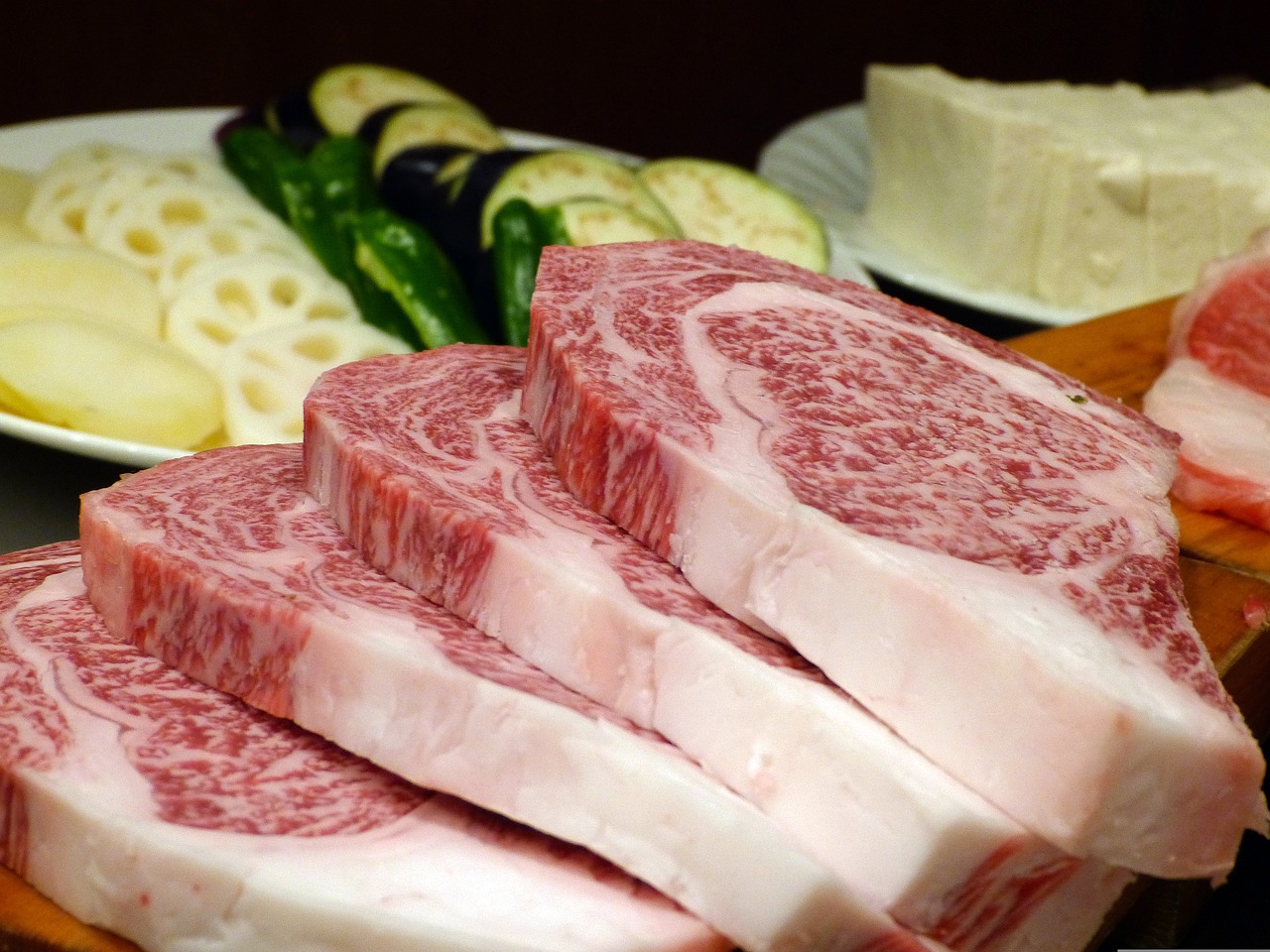 Как разморозить мясо крупным куском за десять минут не используя микроволновку 7 Как разморозить мясо крупным куском за десять минут не используя микроволновку