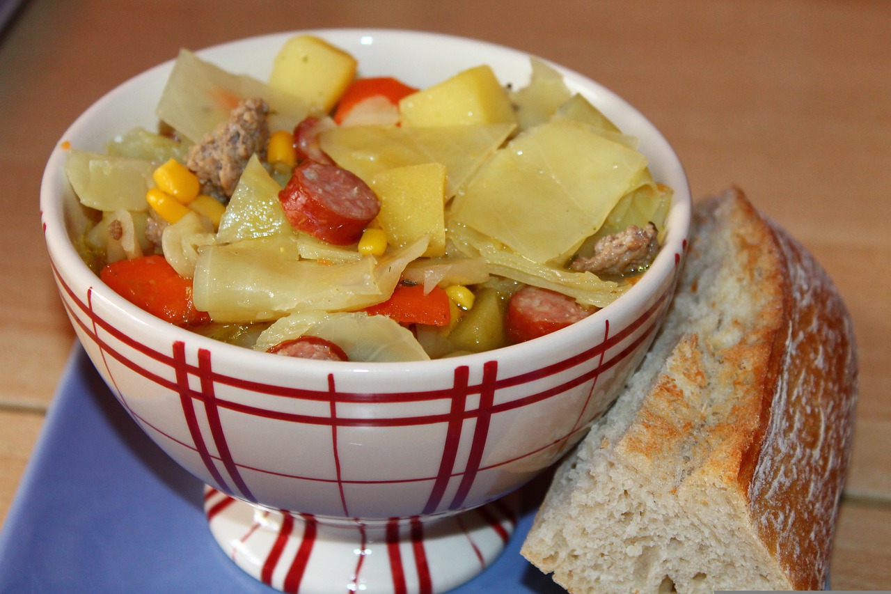 Какими способами можно улучшить вкус тушеной капусты 8 Какими способами можно улучшить вкус тушеной капусты