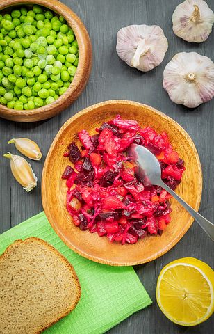 Подруга из Франции привезла рецепт местного винегрета. Интересно!