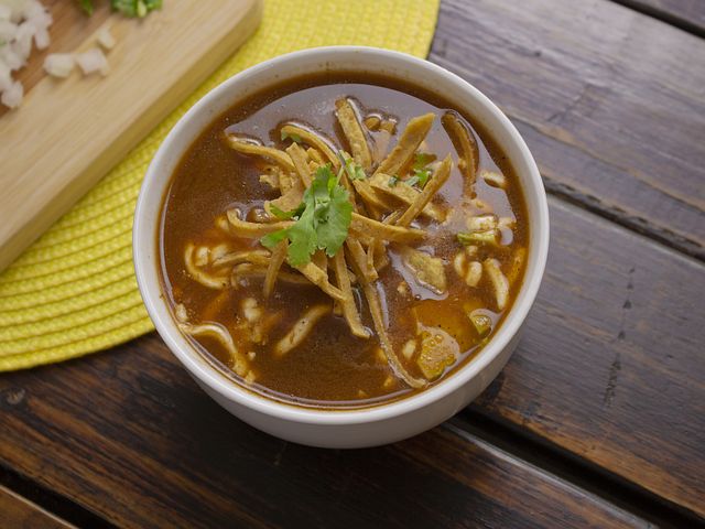 Рецепт диетического холодца из куриного мяса – идеально для легких ужинов
