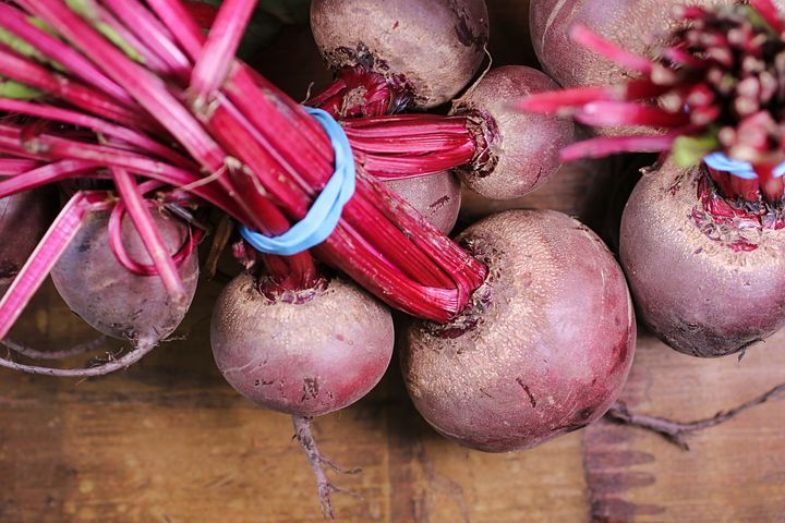 “Благодаря какому компоненту из обычного винегрета выходит удивительно вкусное блюдо – появляется яркий вкус и насыщенность “