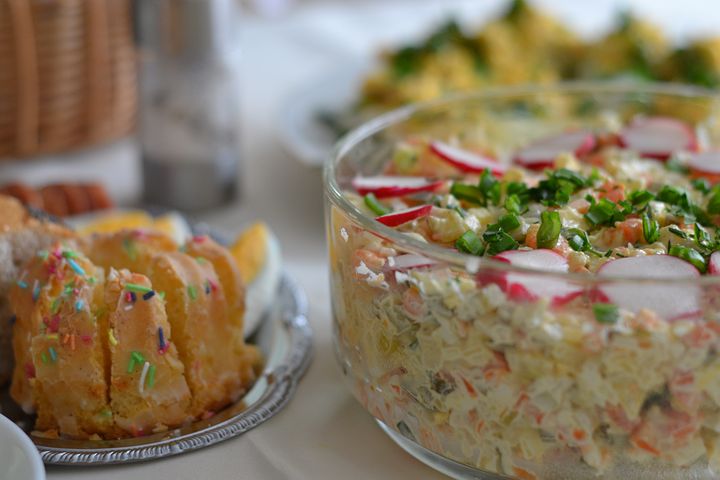Рецепт самого вкусного салата Оливье – добавляем секретные ингредиенты