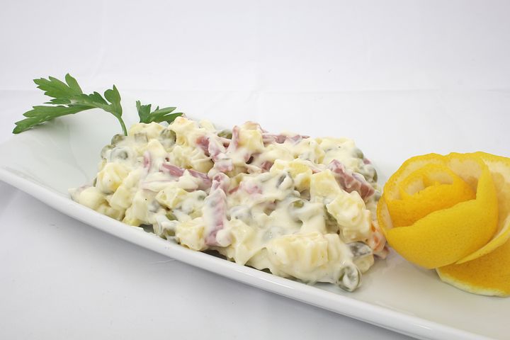 Что добавить в Оливье для необычного вкуса 43 Что добавить в Оливье для необычного вкуса