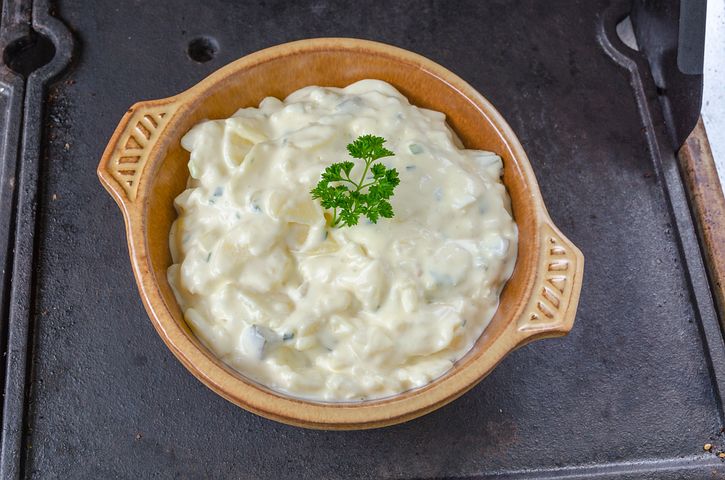 Что добавить в Оливье для необычного вкуса 15 Что добавить в Оливье для необычного вкуса