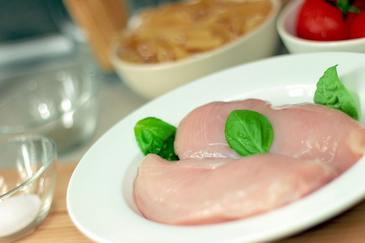 Способы разморозки курицы или мяса за десять минут не используя микроволновку – советы бабушек 21 Способы разморозки курицы или мяса за десять минут не используя микроволновку – советы бабушек