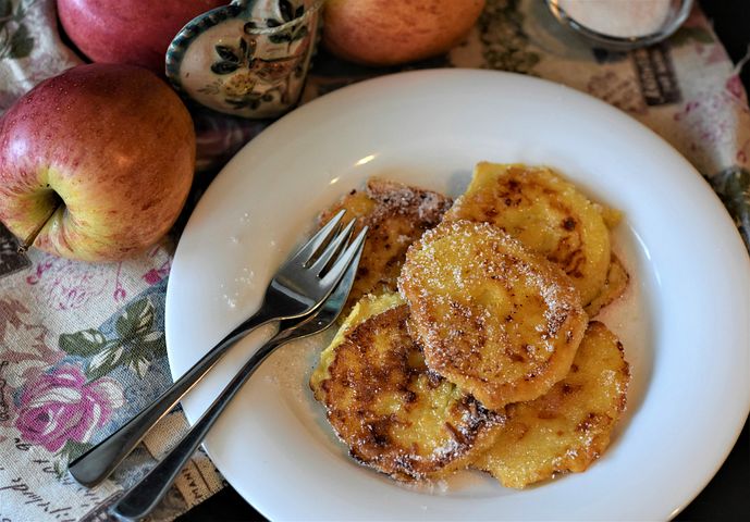 Рецепт вкусных зраз – форму при обжаривании не теряют
