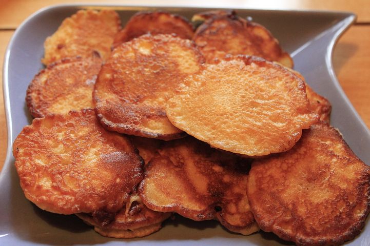 Оладушки с яблоками – простейший рецепт