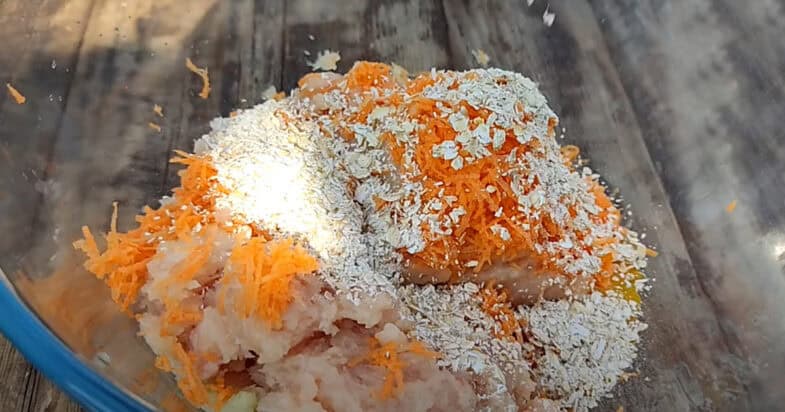 Колхозные котлеты: рецепт, который все забыли, а зря, потому что это очень вкусно?