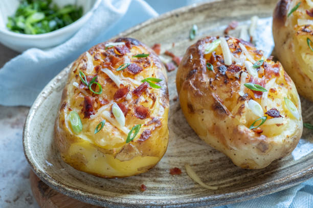 Оказывается картофель может быть самостоятельным вкусным блюдом, даже в запеченном виде 7 Оказывается картофель может быть самостоятельным вкусным блюдом, даже в запеченном виде