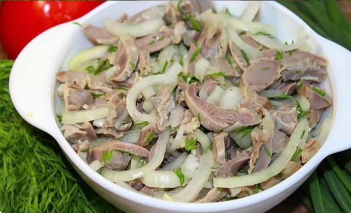 Куриные желудочки считаются дешевым субпродуктом, но стоит их замариновать как шашлык, как все меняется. 4 Куриные желудочки считаются дешевым субпродуктом, но стоит их замариновать как шашлык, как все меняется.