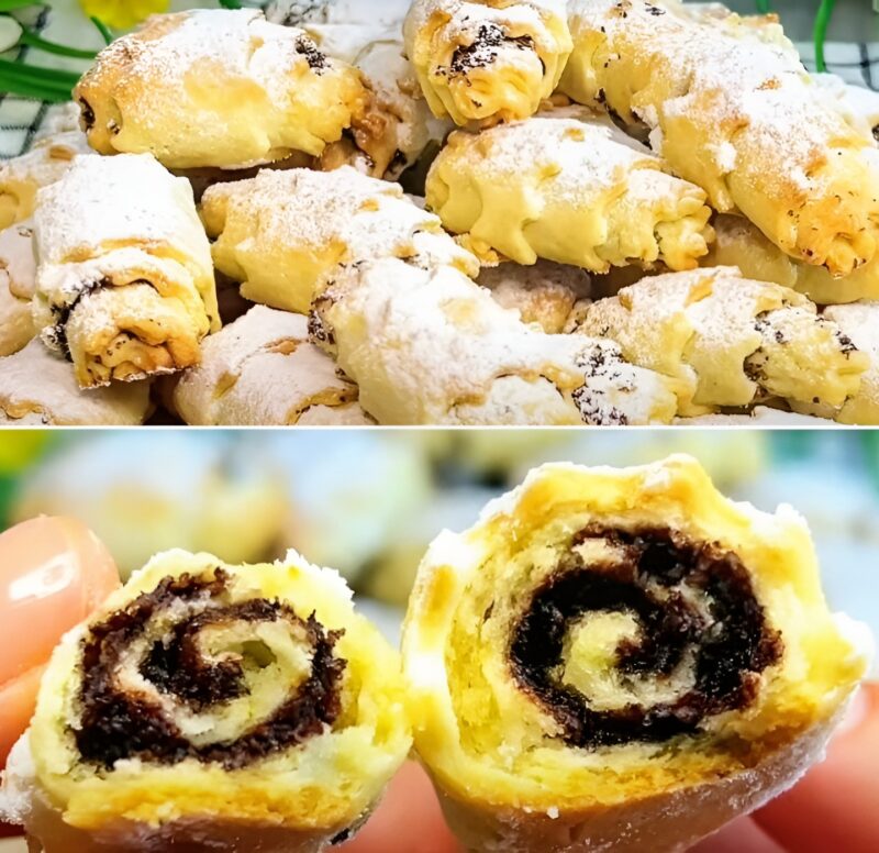 Нежные рогалики с очень вкусной и необычной начинкой. Идеально к чаю или кофе